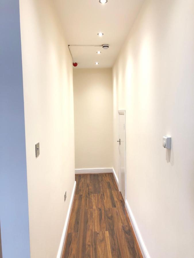 Greater London Holiday Let @ Hanwell Apartment Ngoại thất bức ảnh